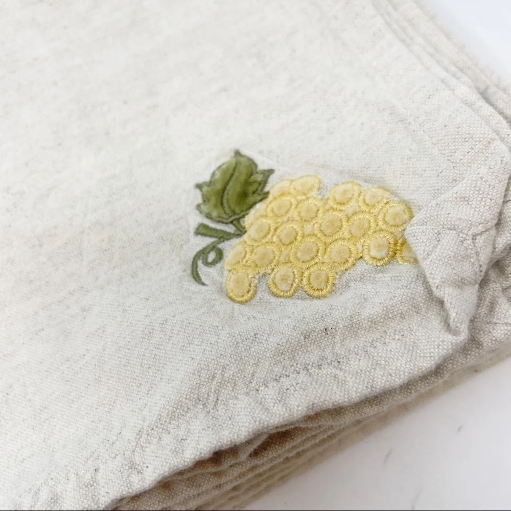 POTTERY BARN Set Of 5 Beige Grape Linen Napkins
